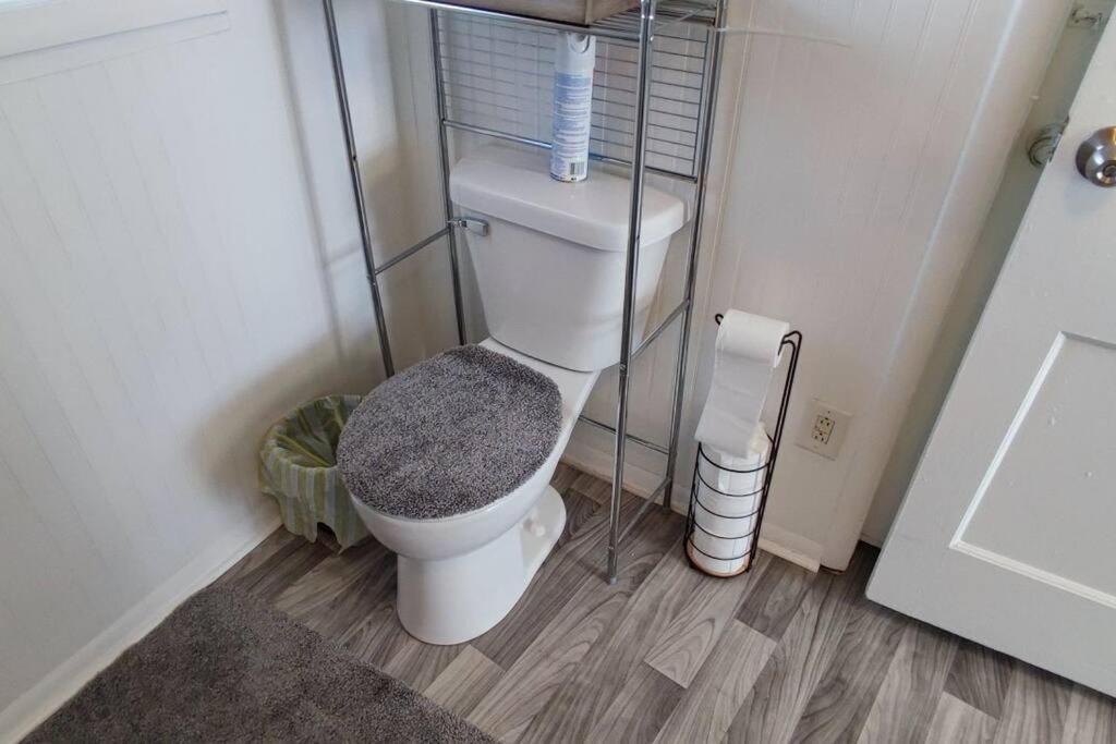 נובלסוויל Perfect Combo Of Charm & Comfort- 2Bedroom Home מראה חיצוני תמונה